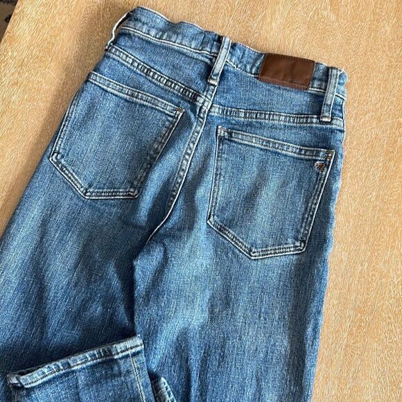 Madewell Classic Straight Jeans - Picture 7 of 9